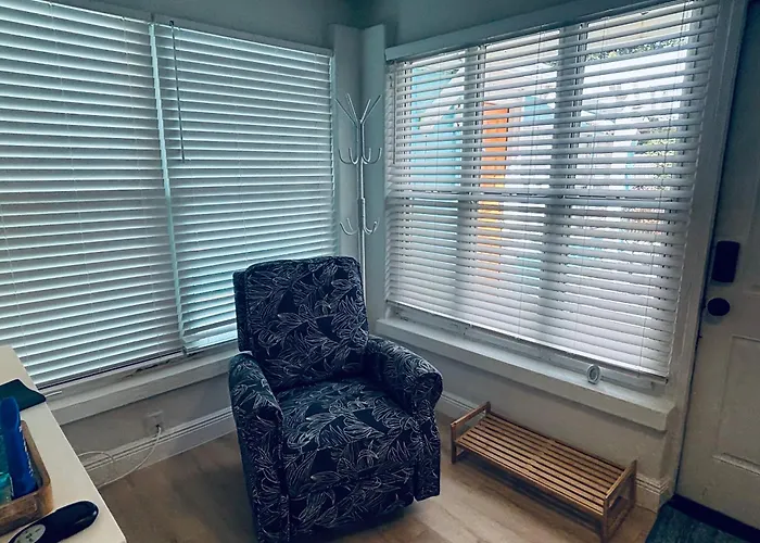 Seaside Retreat #2. Apartment *